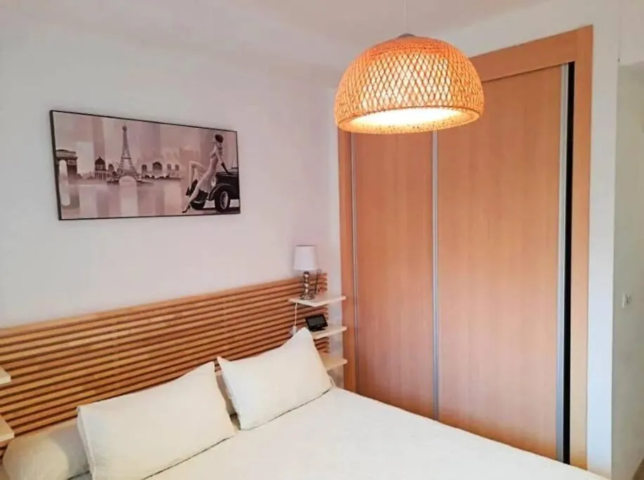 Superbe Appartement Rez-De-Jardin. Casares Apartment