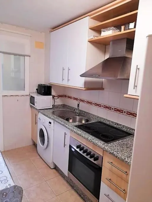 Superbe Appartement Rez-De-Jardin. Casares 0*,